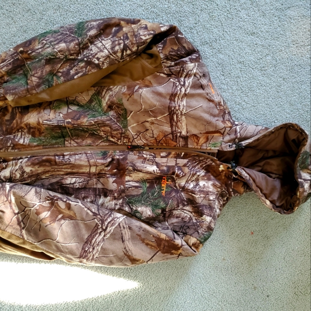 Habitat Hunting Jacket Size Medium Realtree Camo